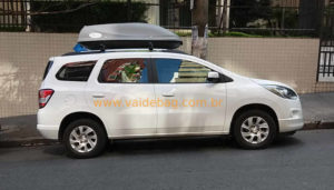 Bagageiro 600 litros instalado em uma chevrolet spin